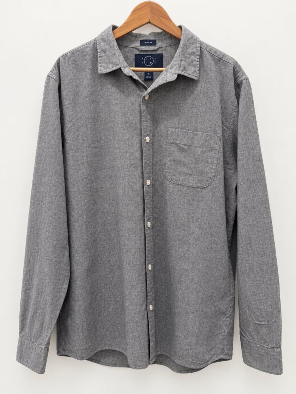 Even Tide Men’s XL Gray 100% Cotton Button Down Shirt